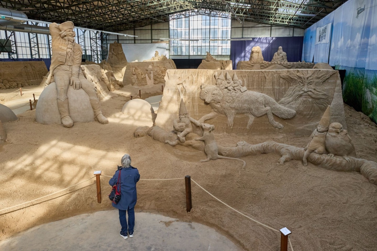 Die Sandskulpturen-Ausstellung in Travemünde ist bis zum 3. November geöffnet.