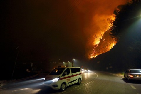 Verheerende Waldbrände gehen in Portugal weiter